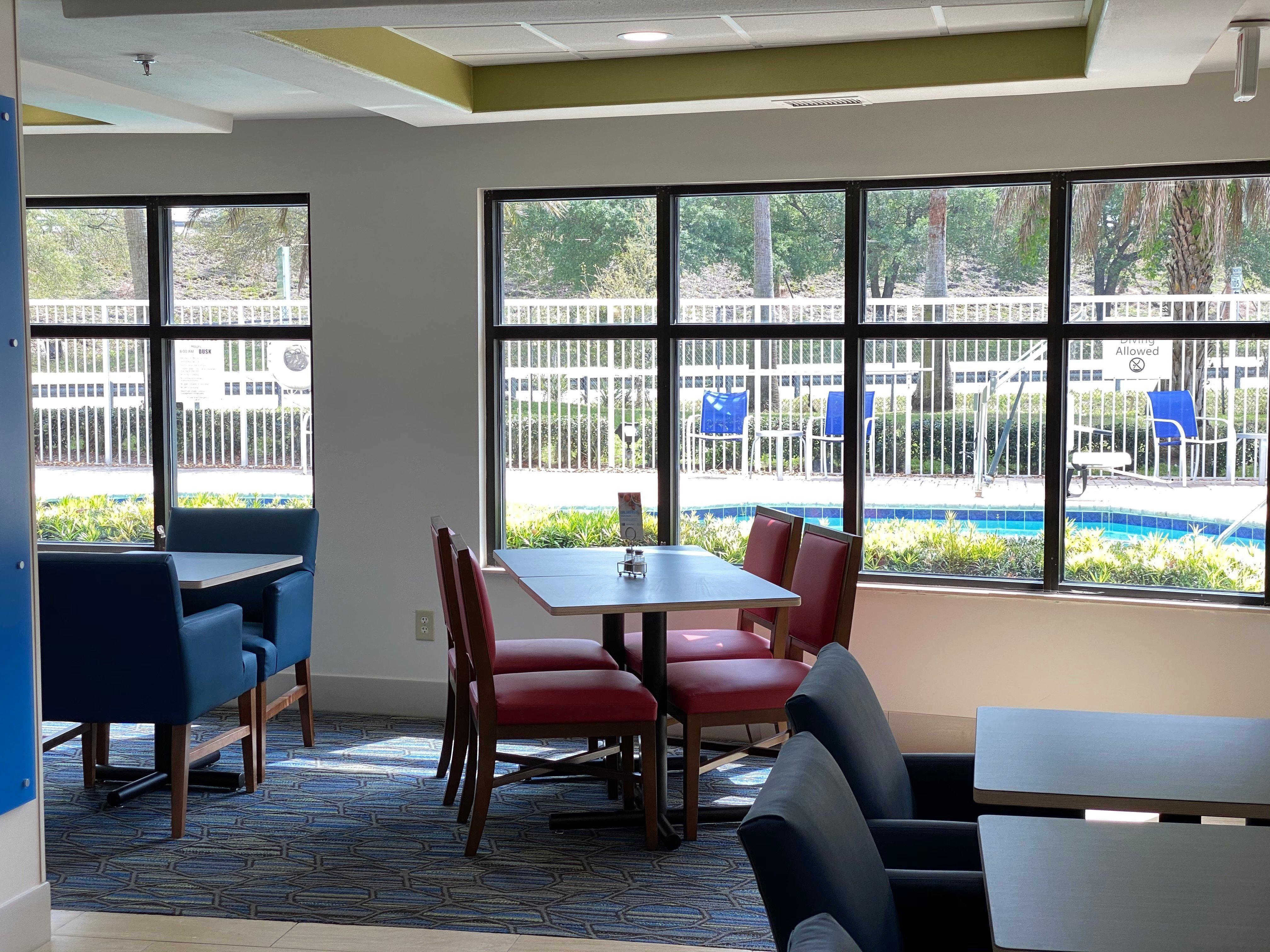 Holiday Inn Express Hotel & Suites Jacksonville-Blount Island By Ihg Exterior foto