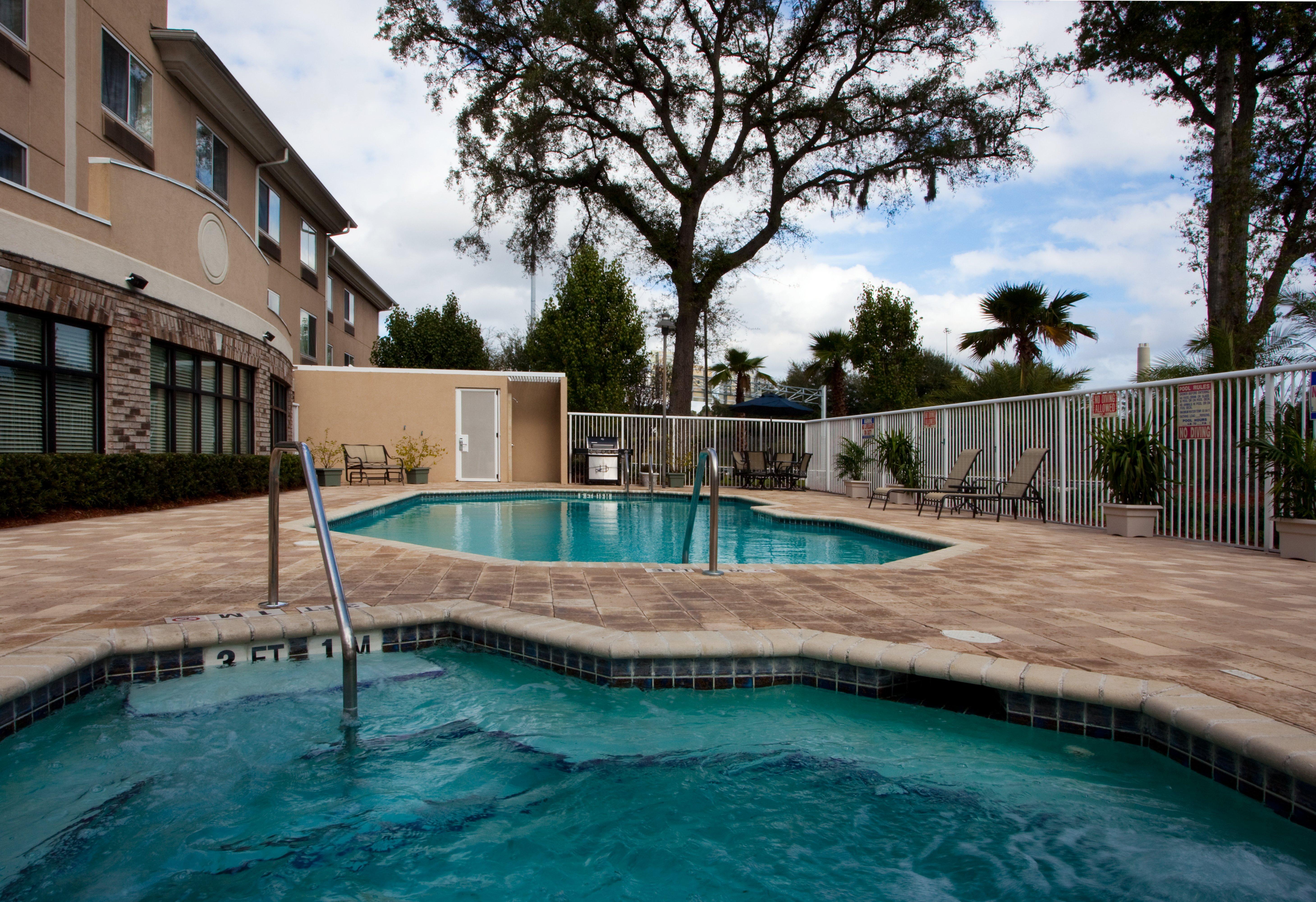 Holiday Inn Express Hotel & Suites Jacksonville-Blount Island By Ihg Exterior foto